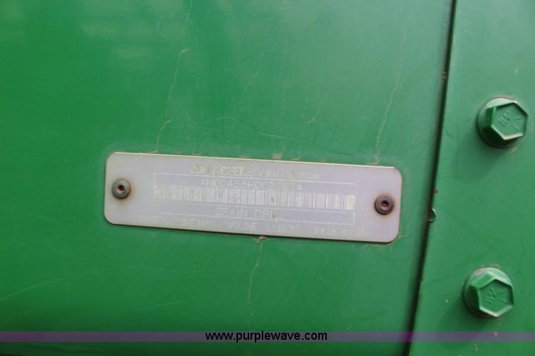 image for item F7590 John Deere 455 grain drill