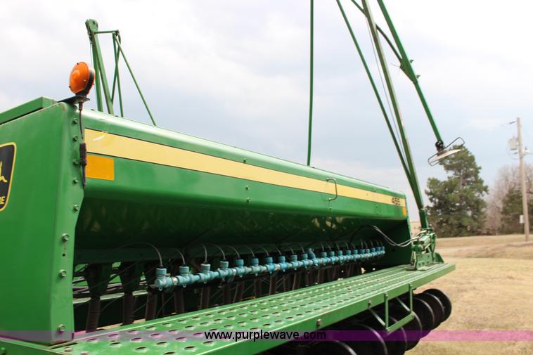 image for item F7590 John Deere 455 grain drill