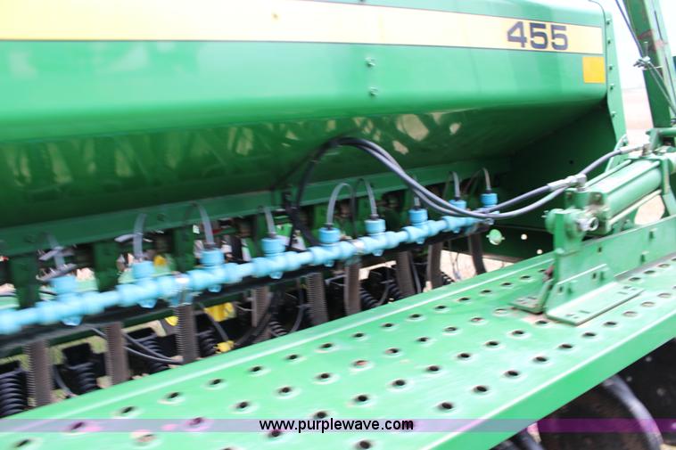 image for item F7590 John Deere 455 grain drill