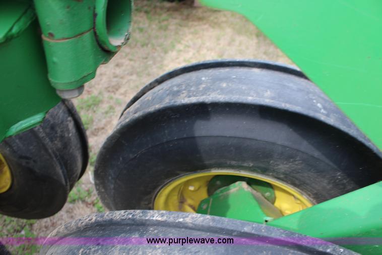 image for item F7590 John Deere 455 grain drill