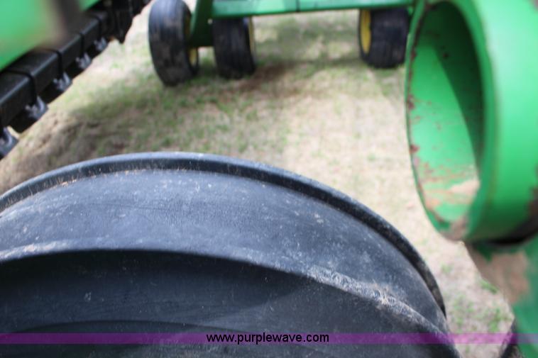 image for item F7590 John Deere 455 grain drill