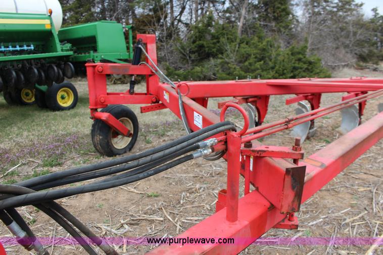 image for item F7591 Blanchat 12 bottom plow