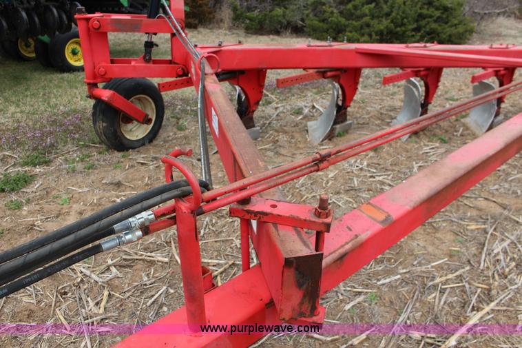 image for item F7591 Blanchat 12 bottom plow