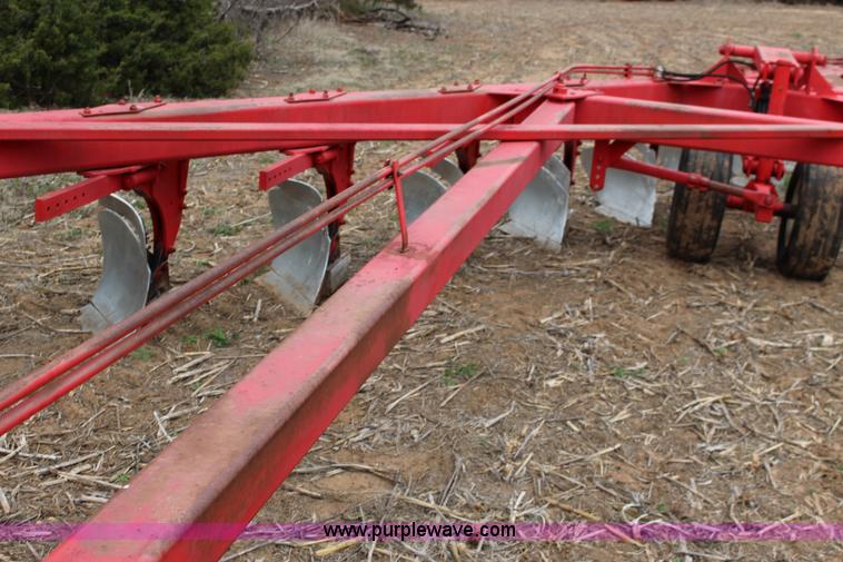 image for item F7591 Blanchat 12 bottom plow