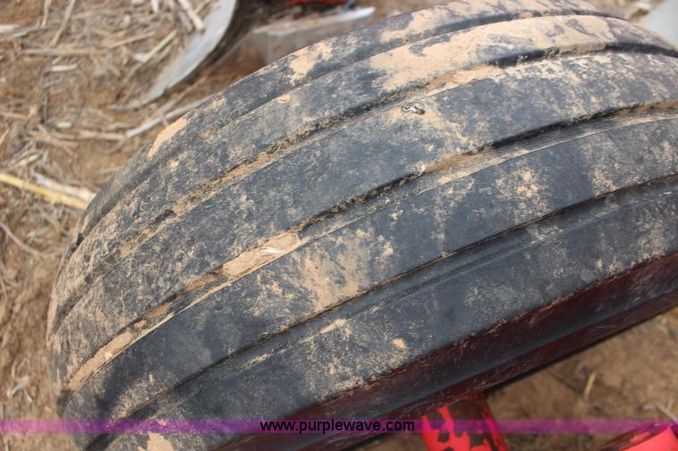 image for item F7591 Blanchat 12 bottom plow