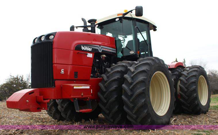 image for item F7600 2009 Versatile 375 4WD tractor