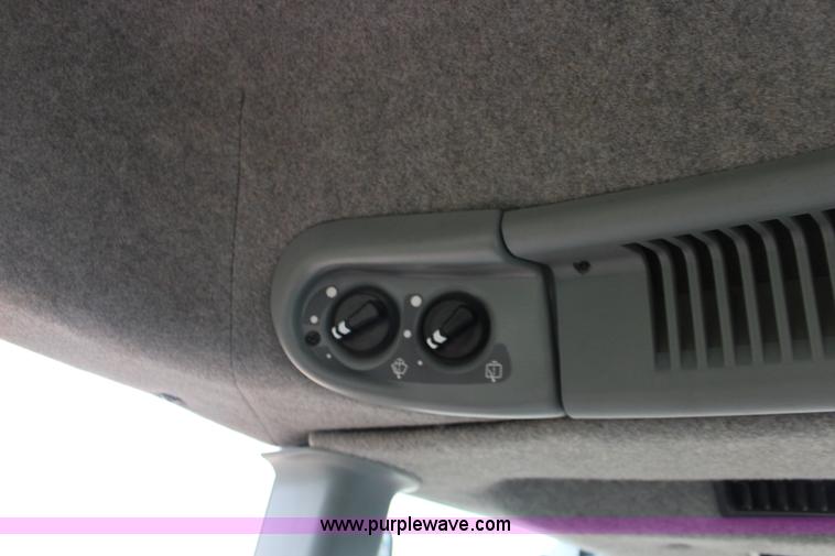 image for item F7600 2009 Versatile 375 4WD tractor