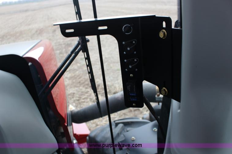 image for item F7600 2009 Versatile 375 4WD tractor