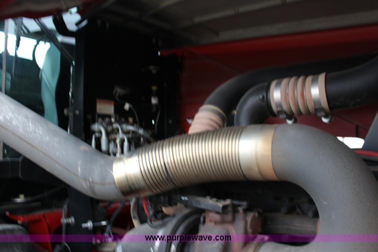 image for item F7600 2009 Versatile 375 4WD tractor