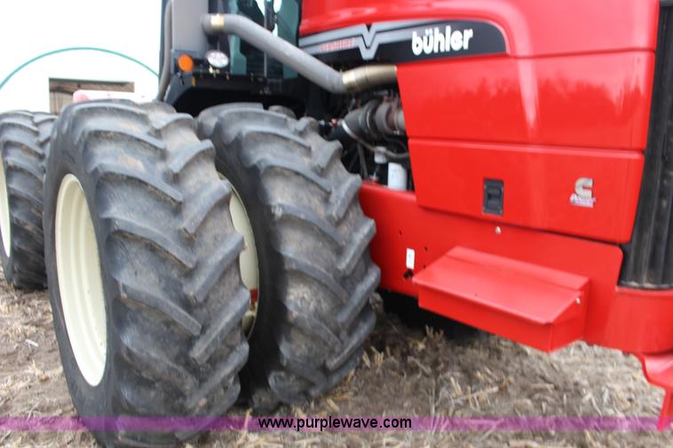 image for item F7600 2009 Versatile 375 4WD tractor