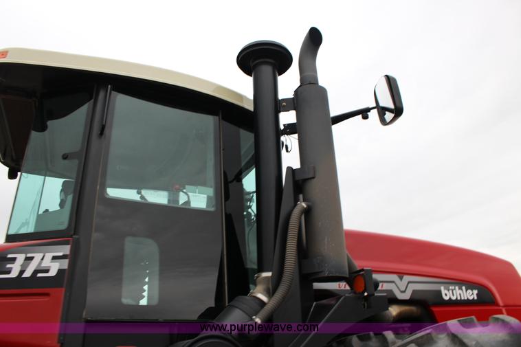 image for item F7600 2009 Versatile 375 4WD tractor