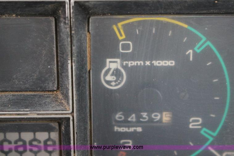 image for item F7601 1979 Case 2390 tractor