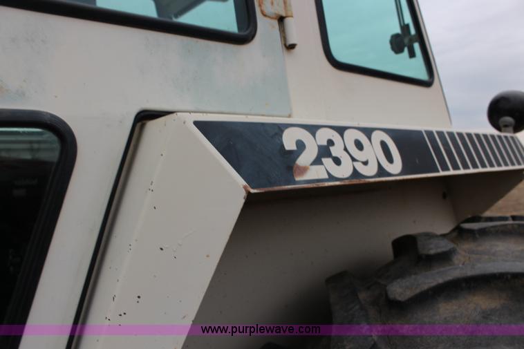 image for item F7601 1979 Case 2390 tractor