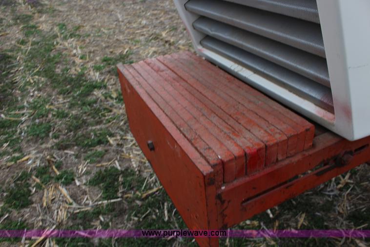 image for item F7601 1979 Case 2390 tractor