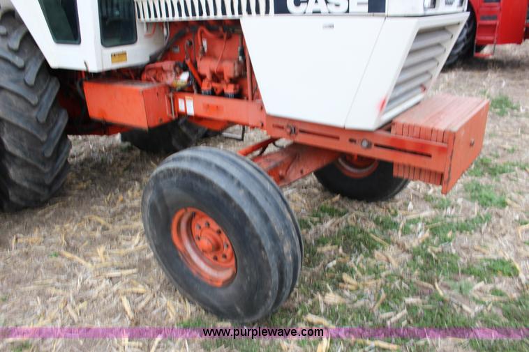 image for item F7601 1979 Case 2390 tractor