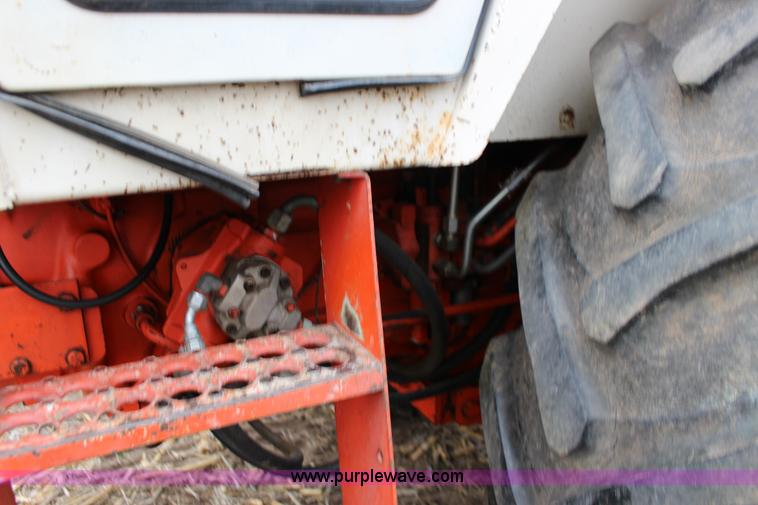 image for item F7601 1979 Case 2390 tractor