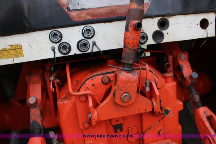 image for item F7601 1979 Case 2390 tractor