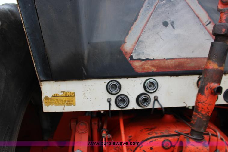 image for item F7601 1979 Case 2390 tractor