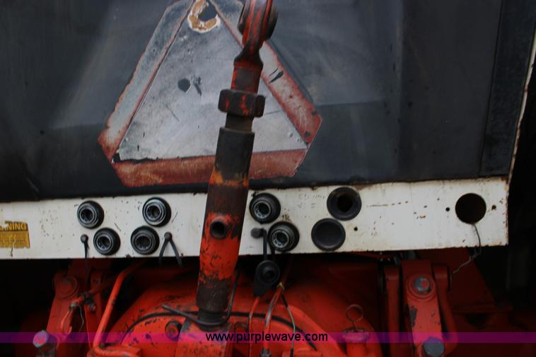 image for item F7601 1979 Case 2390 tractor