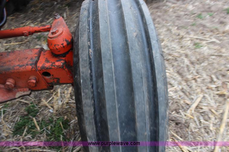 image for item F7601 1979 Case 2390 tractor