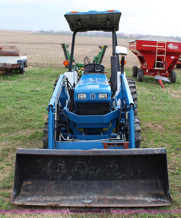 image for item F7608 1998 New Holland 1920 MFWD compact utility tractor