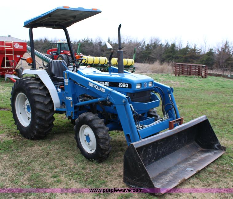 image for item F7608 1998 New Holland 1920 MFWD compact utility tractor