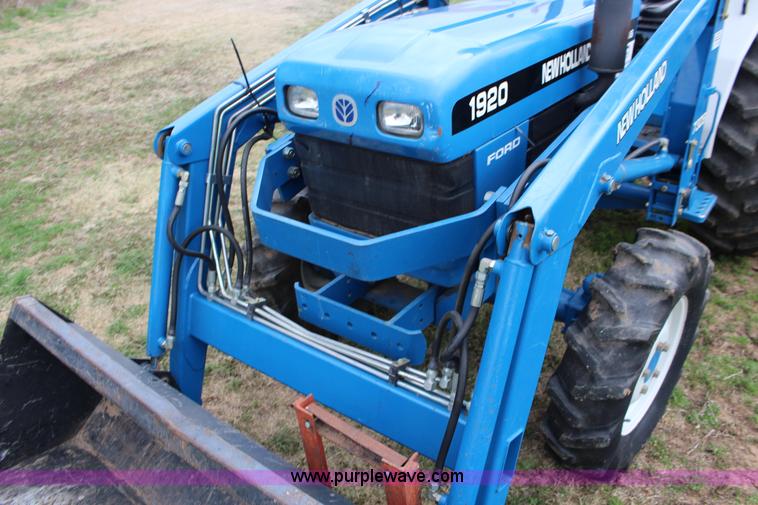 image for item F7608 1998 New Holland 1920 MFWD compact utility tractor
