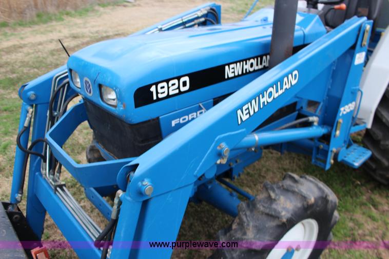 image for item F7608 1998 New Holland 1920 MFWD compact utility tractor
