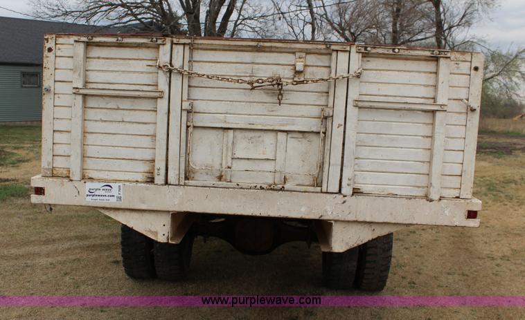 image for item F7609 1965 Chevrolet C60 grain truck