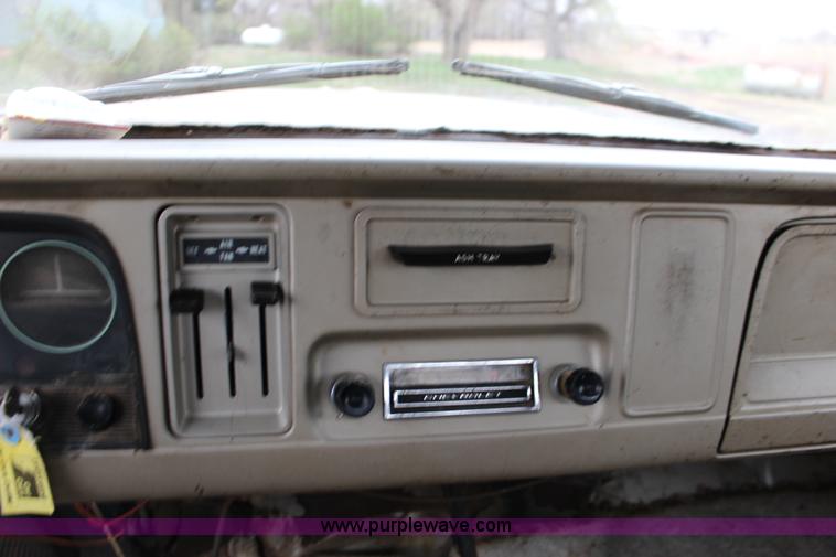 image for item F7609 1965 Chevrolet C60 grain truck