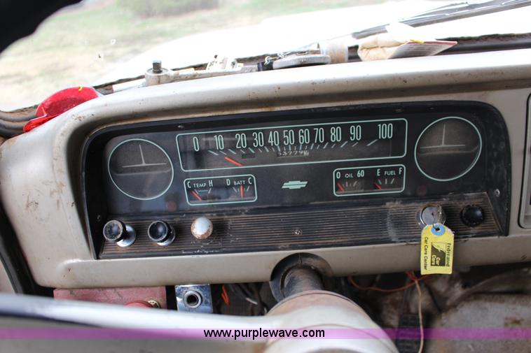 image for item F7609 1965 Chevrolet C60 grain truck