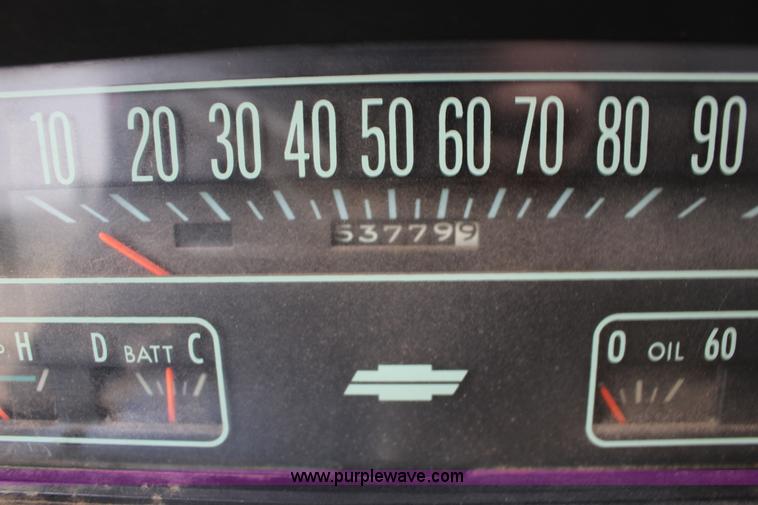 image for item F7609 1965 Chevrolet C60 grain truck