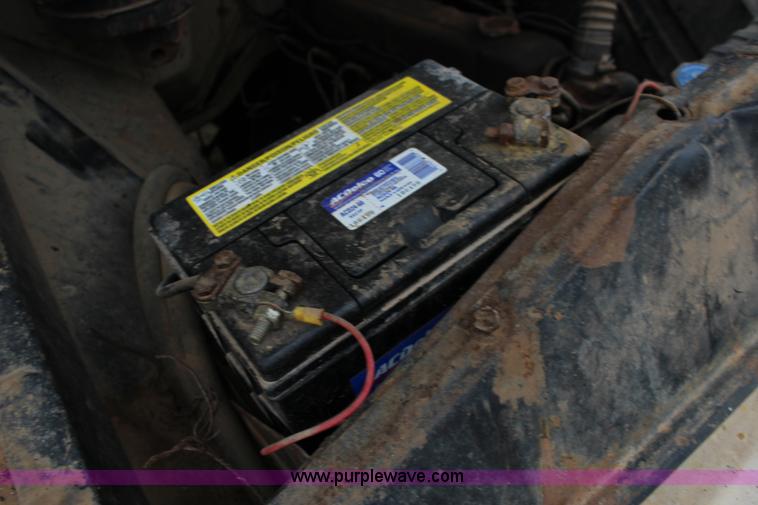 image for item F7609 1965 Chevrolet C60 grain truck