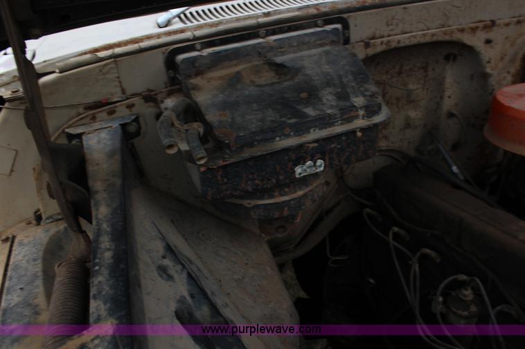 image for item F7609 1965 Chevrolet C60 grain truck