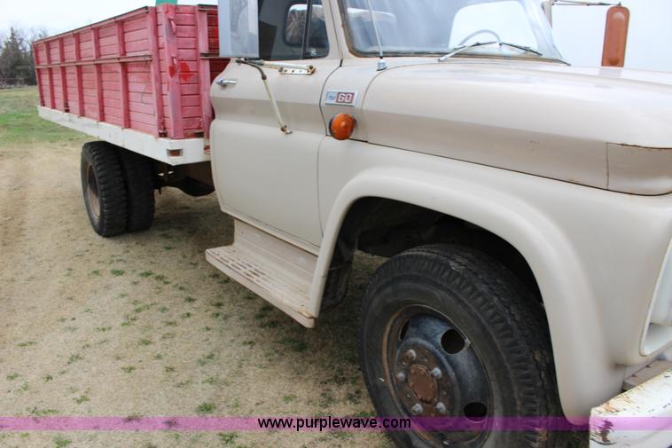 image for item F7609 1965 Chevrolet C60 grain truck