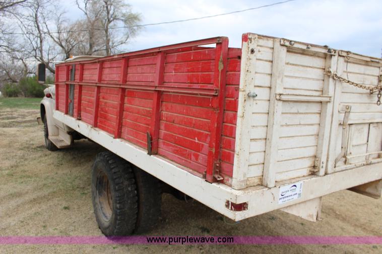 image for item F7609 1965 Chevrolet C60 grain truck