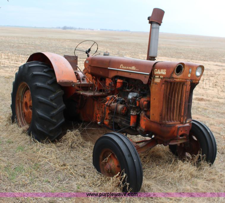 image for item F7614 Case 800 tractor