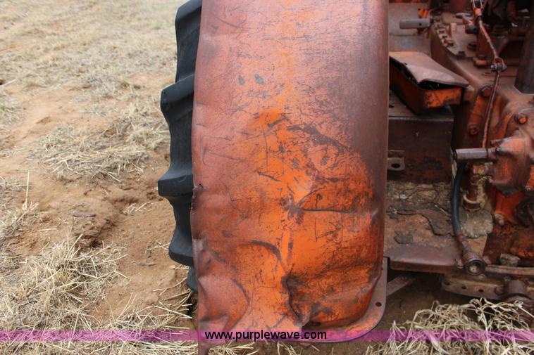 image for item F7614 Case 800 tractor