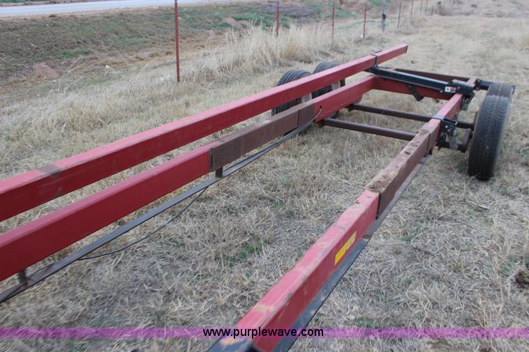 image for item F7624 Road Runner header trailer