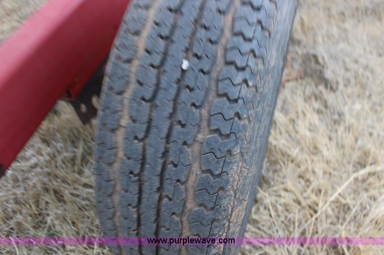 image for item F7624 Road Runner header trailer