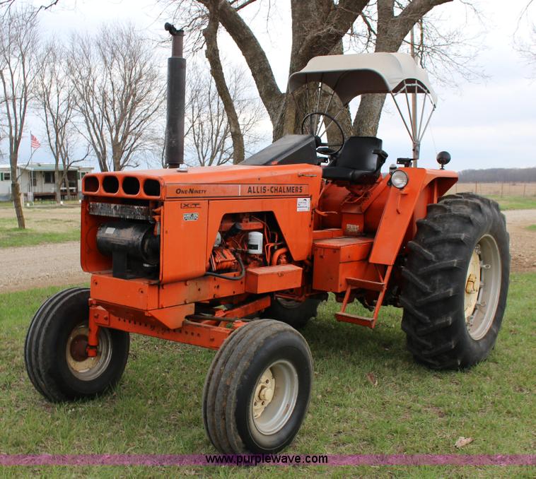 image for item F7626 Allis Chalmers 190XT tractor