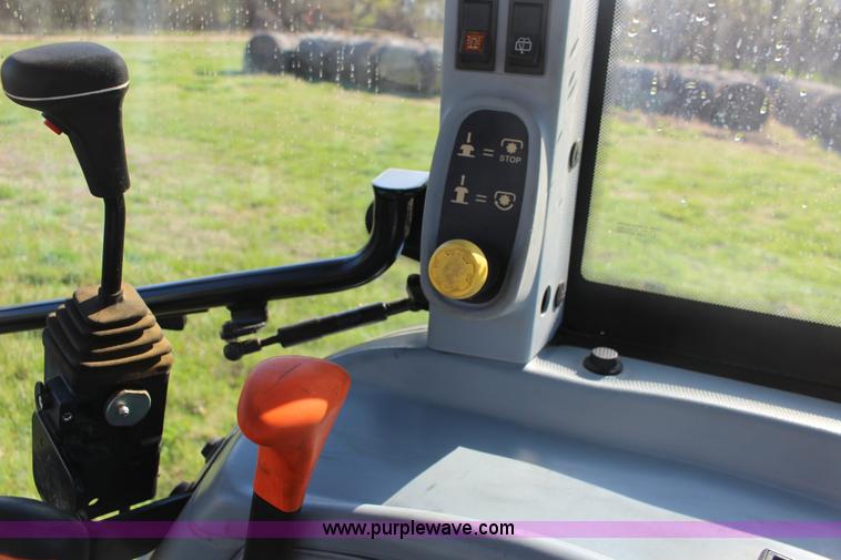 image for item F7639 2010 New Holland T5070 tractor