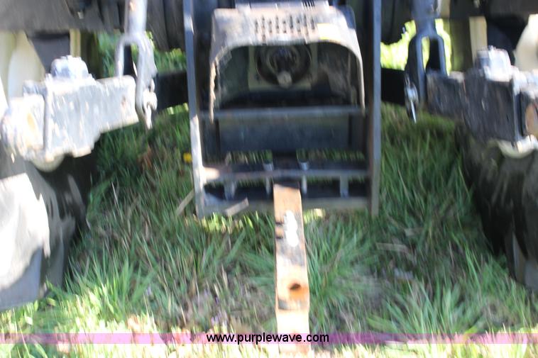 image for item F7639 2010 New Holland T5070 tractor