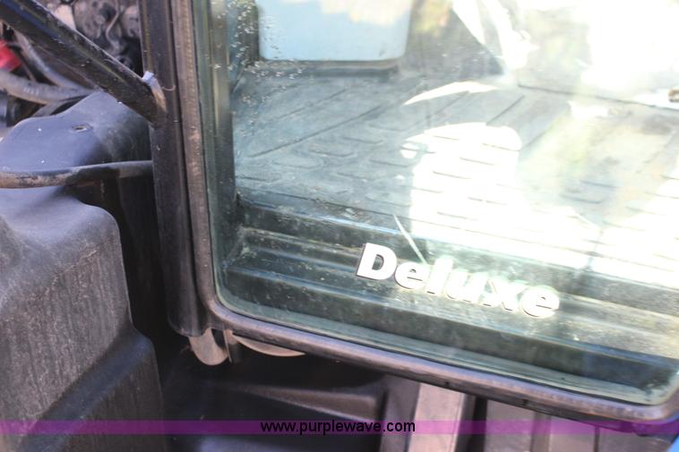 image for item F7639 2010 New Holland T5070 tractor