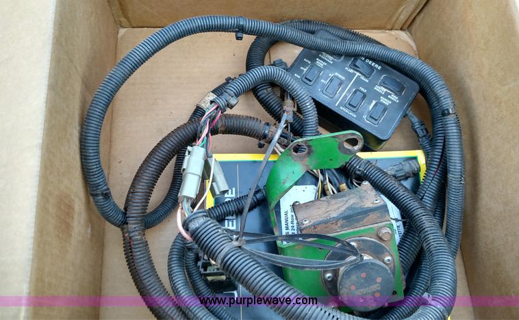 image for item F7652 2007 John Deere 1770NT planter