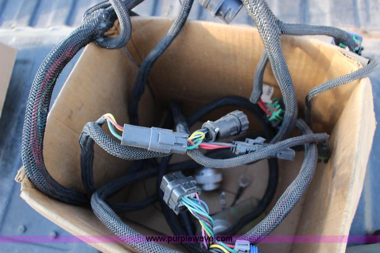 image for item F7656 2011 Massey-Ferguson 2190 large square baler