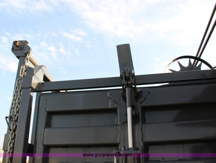 image for item F7656 2011 Massey-Ferguson 2190 large square baler