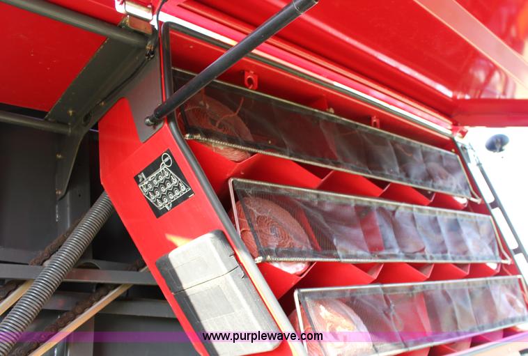 image for item F7656 2011 Massey-Ferguson 2190 large square baler