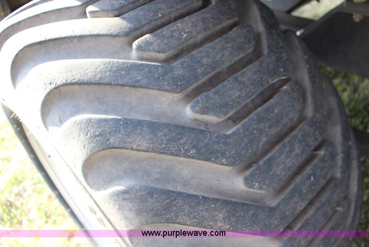 image for item F7656 2011 Massey-Ferguson 2190 large square baler