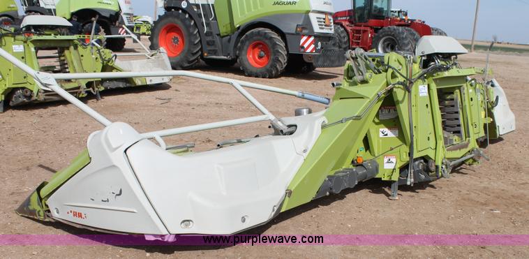 image for item H1539 2011 Claas Orbis 750 forage head